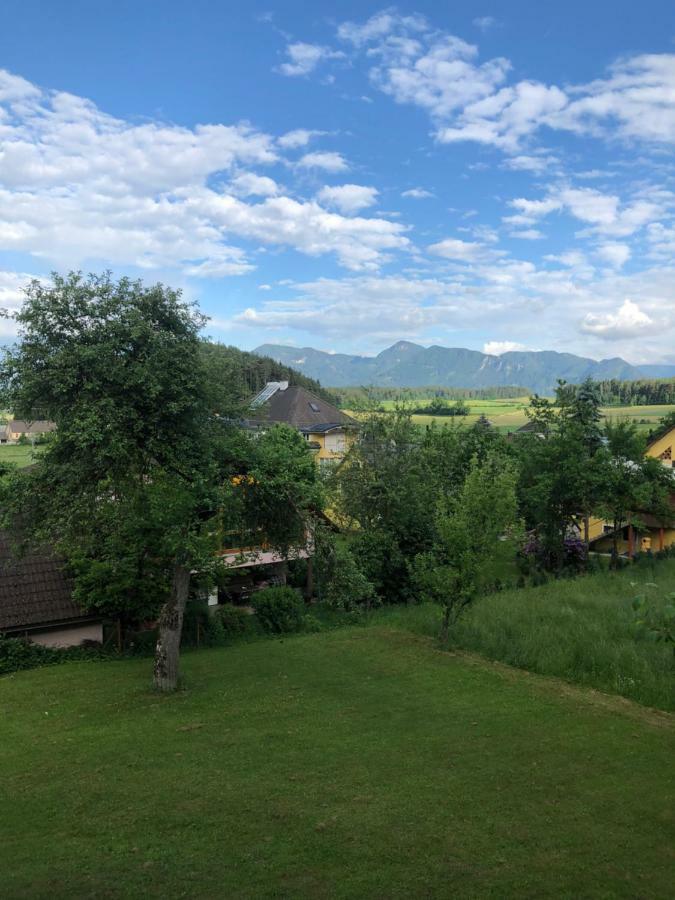 Pension Lipusch Sankt Veit im Jauntal Exterior foto